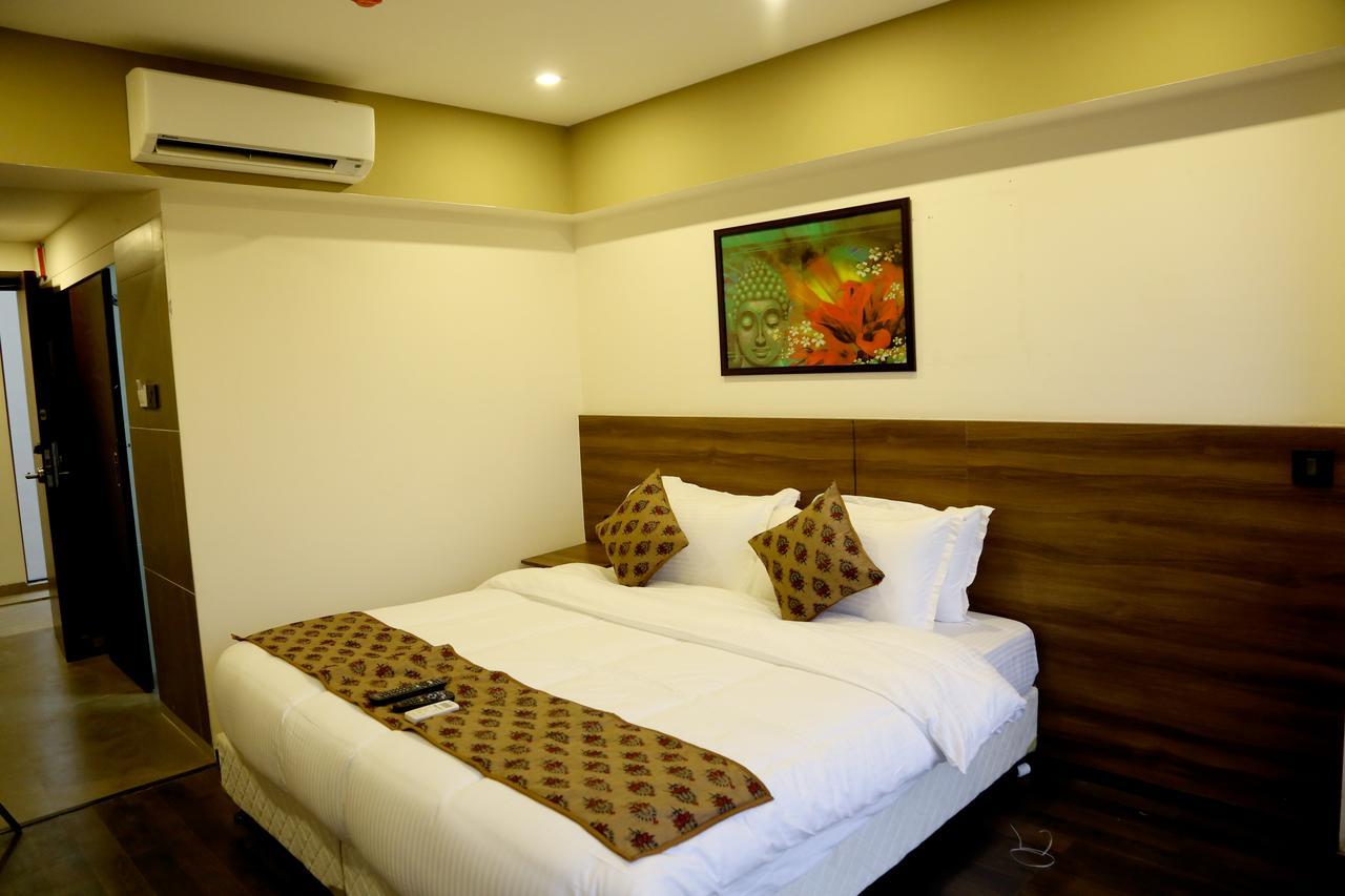 Hotel Mumbai House Andheri East, מומביי מראה חיצוני תמונה