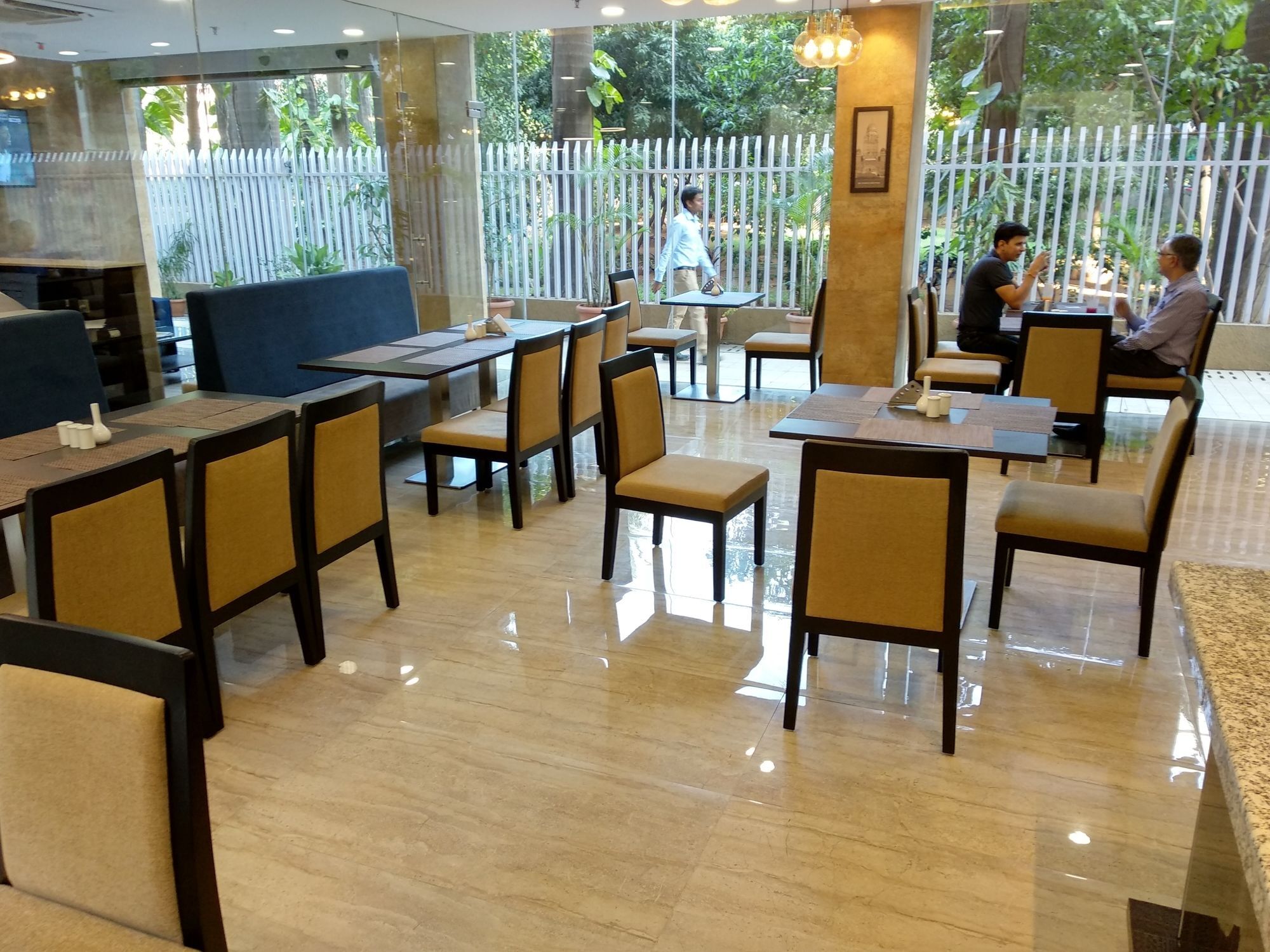 Hotel Mumbai House Andheri East, מומביי מראה חיצוני תמונה